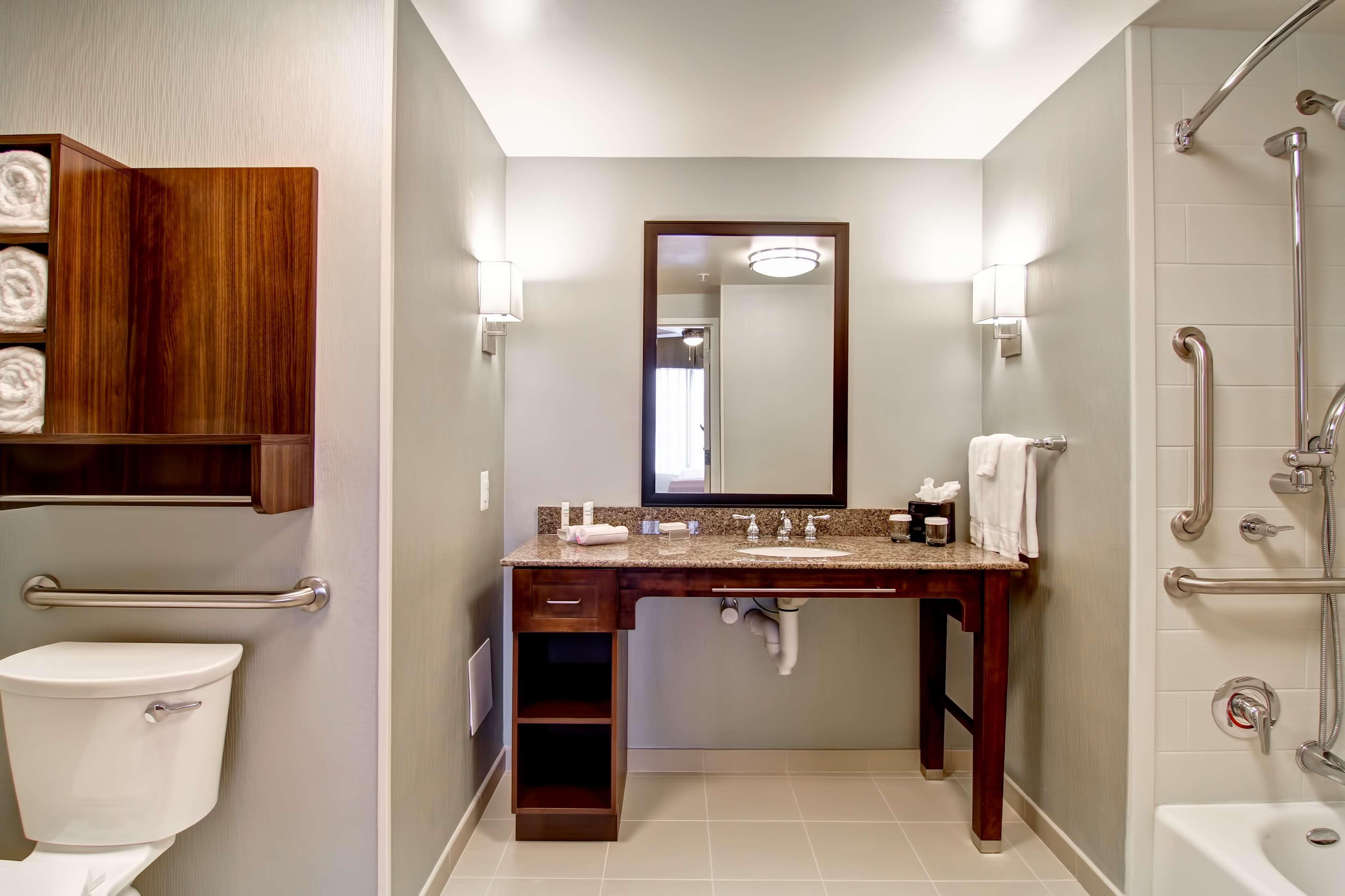 Homewood Suites By Hilton Woodbridge Kültér fotó