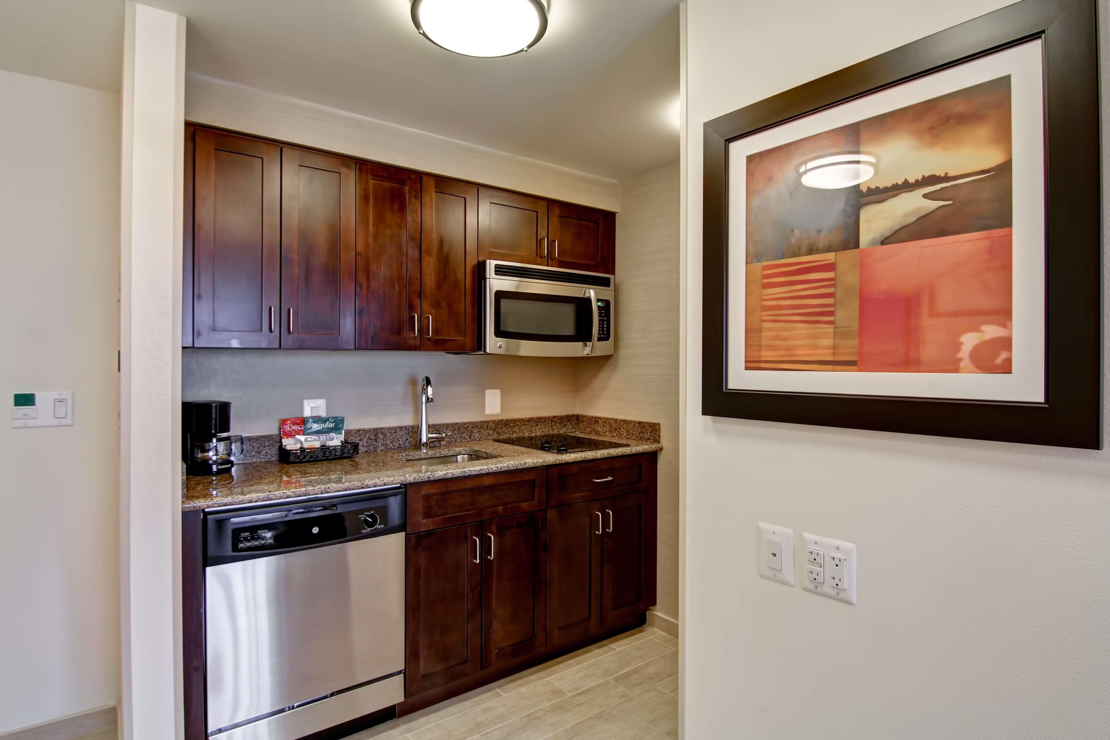 Homewood Suites By Hilton Woodbridge Kültér fotó
