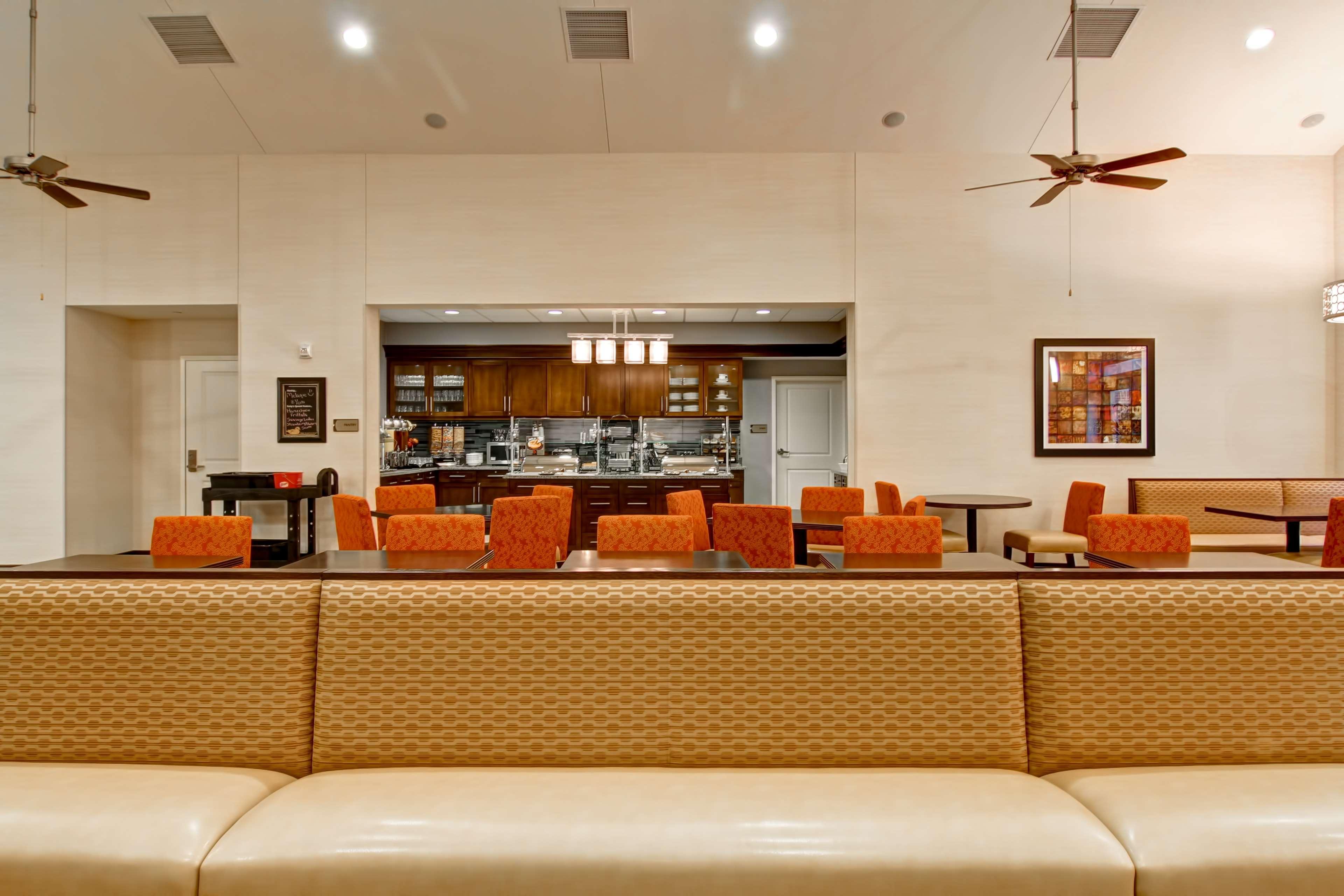 Homewood Suites By Hilton Woodbridge Kültér fotó