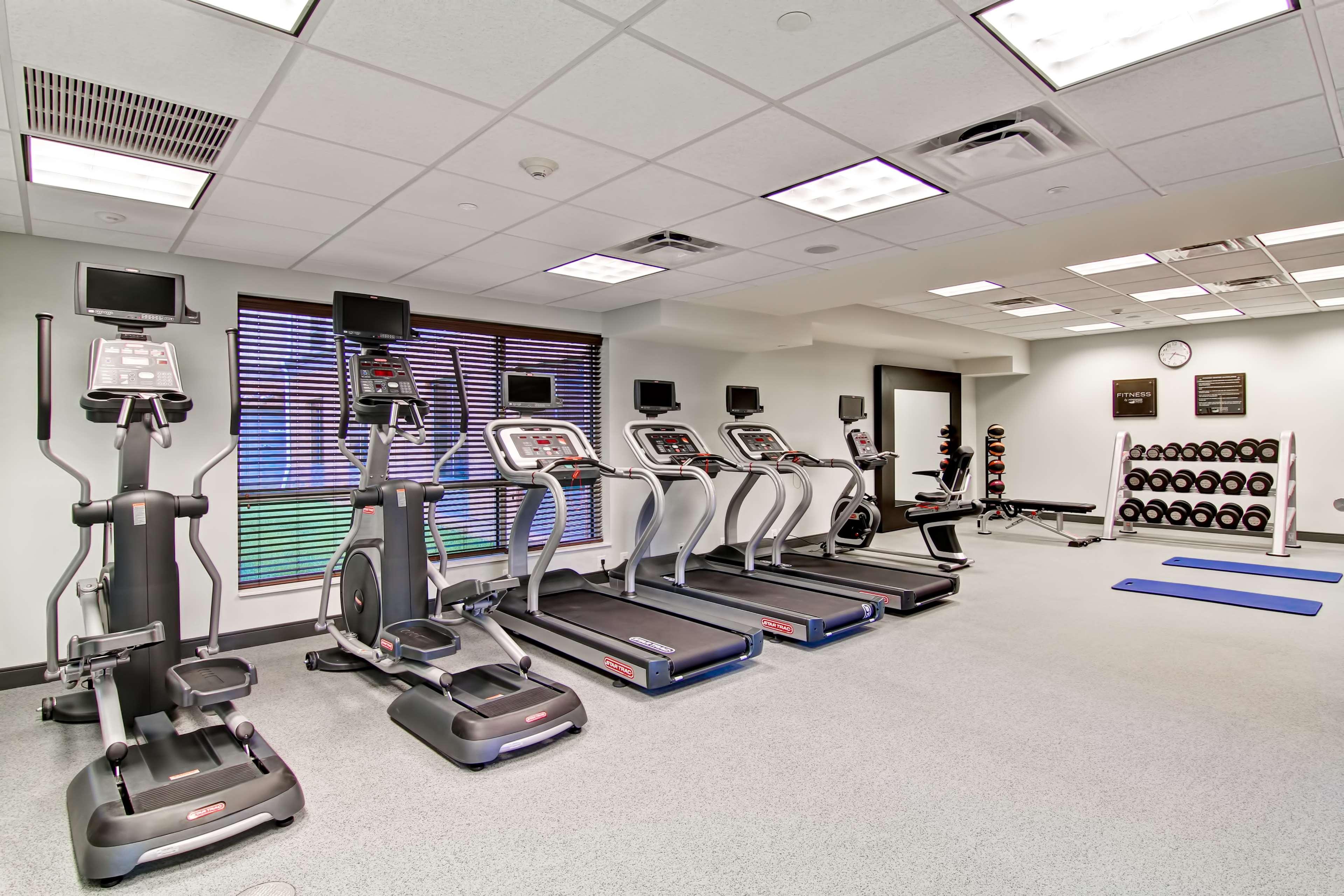 Homewood Suites By Hilton Woodbridge Kültér fotó